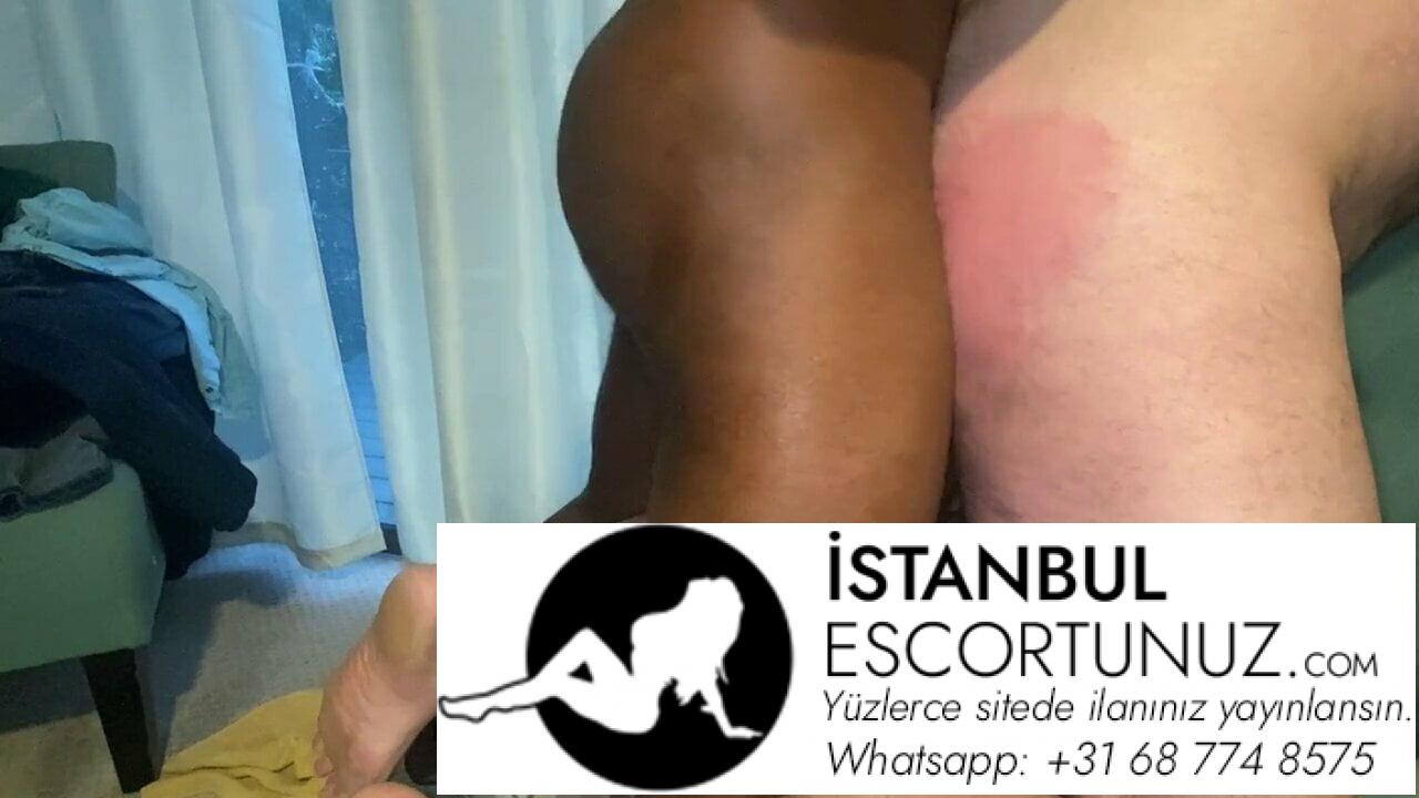 Bardan 20 yaşındaki Hot Top